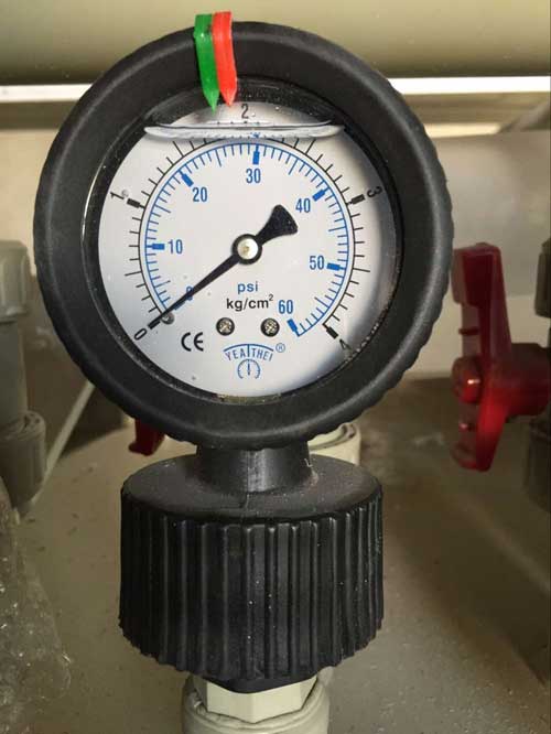 pressure gauge